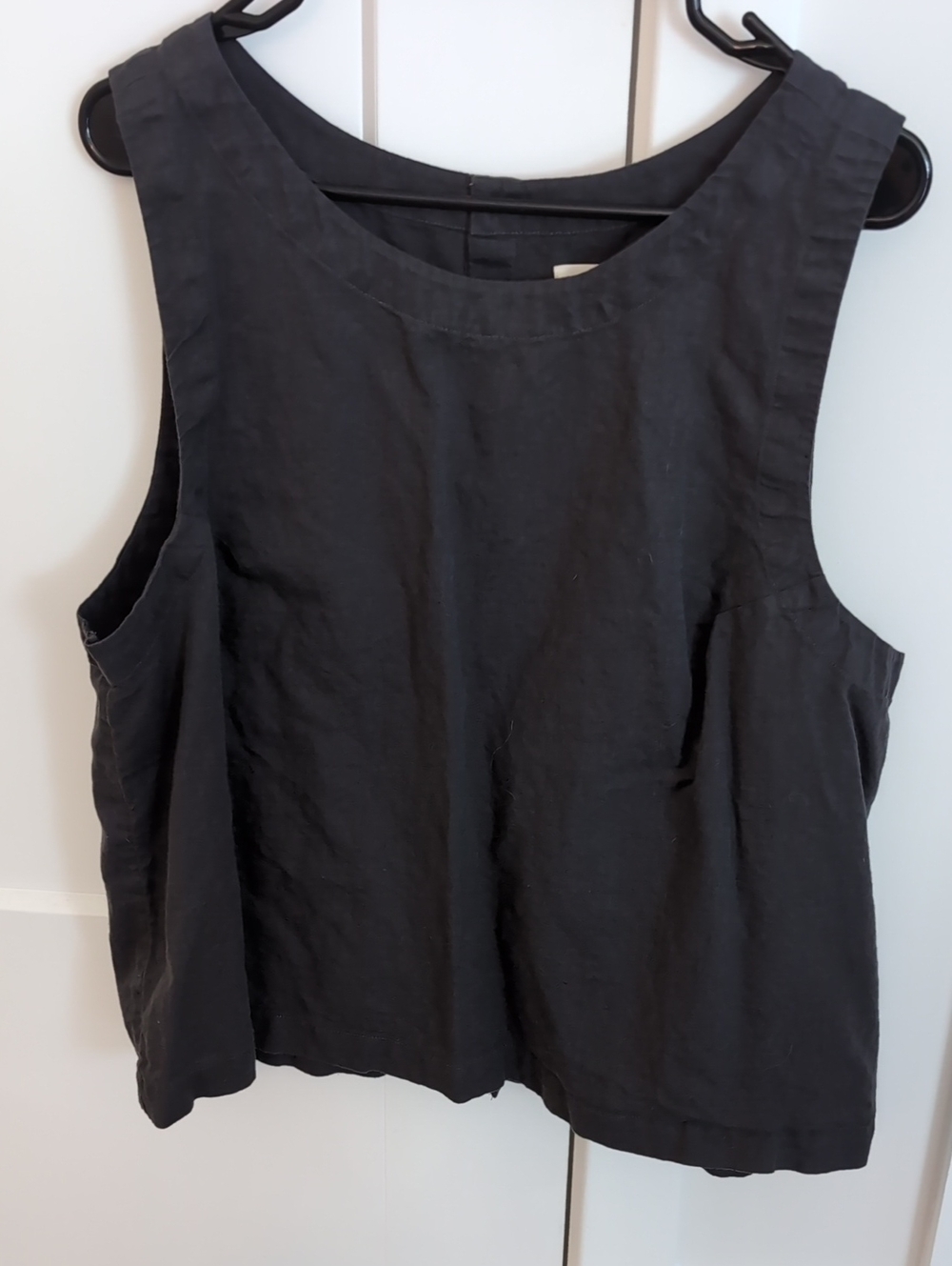 Pact Dark Gray Sleeveless Tank Top